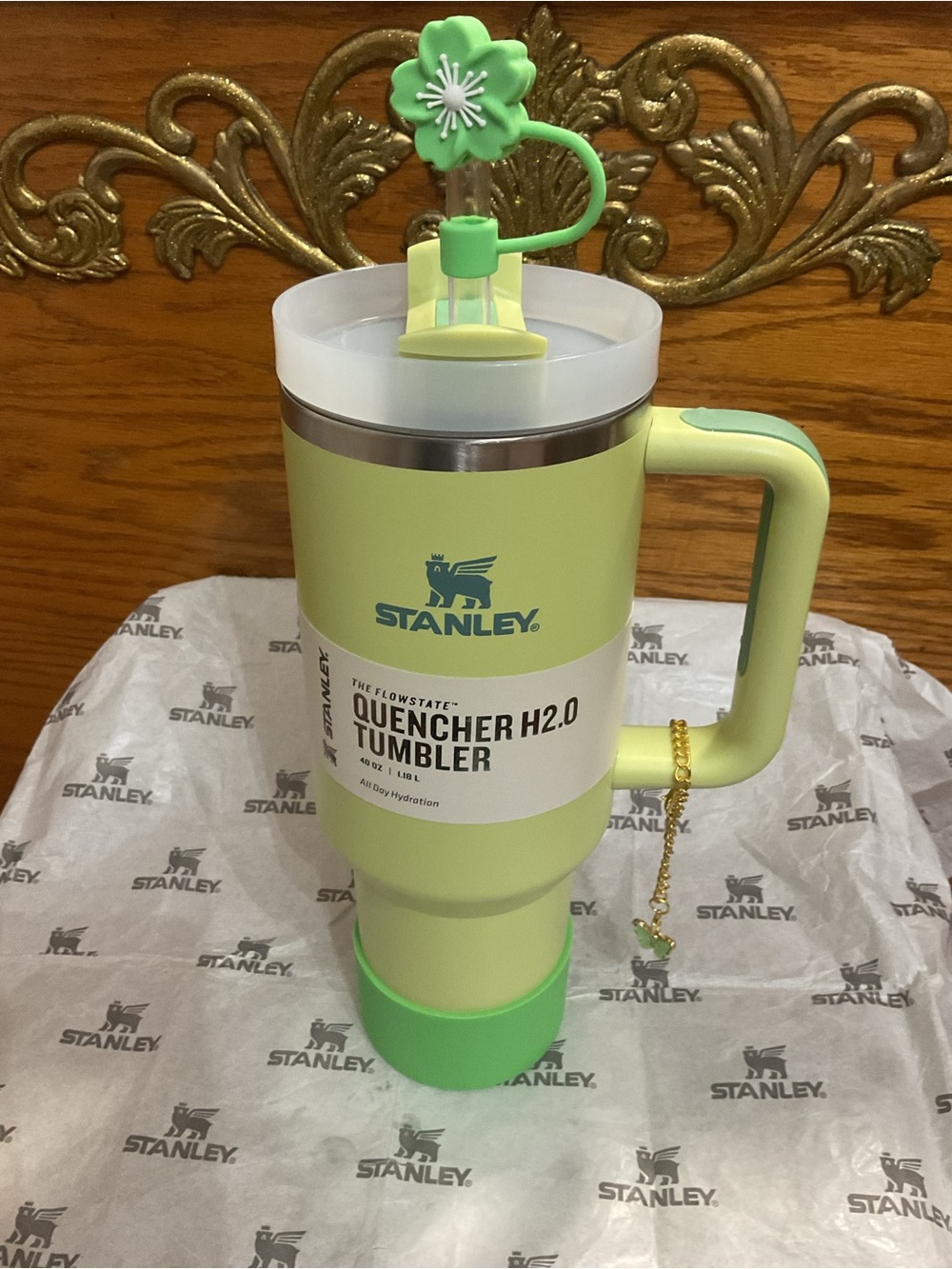 Stanley shades of Green Quencher H2.0 Travel Tumbler with Handle
